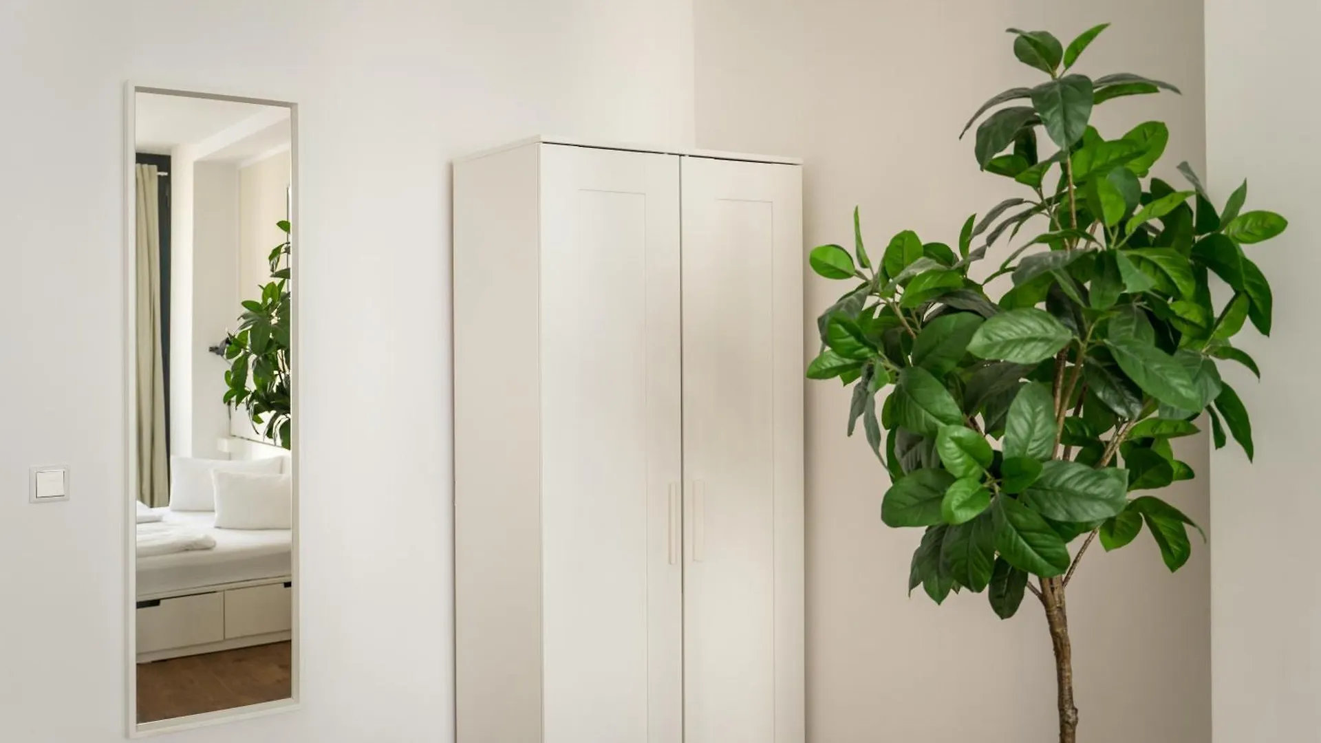 Fantastic 2 Bedroom Apartment Berlin